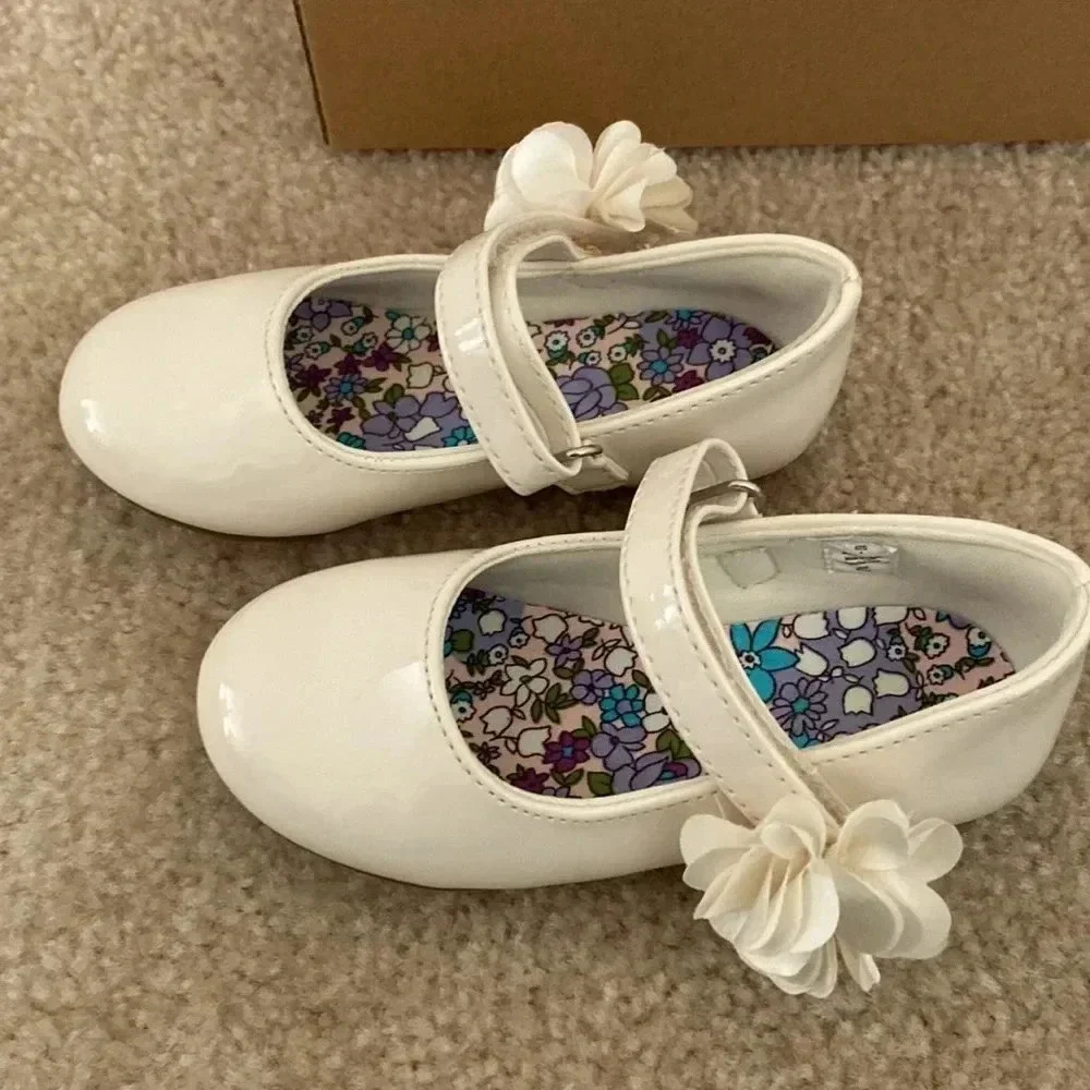 EUC Baby Deer Dress Shoe